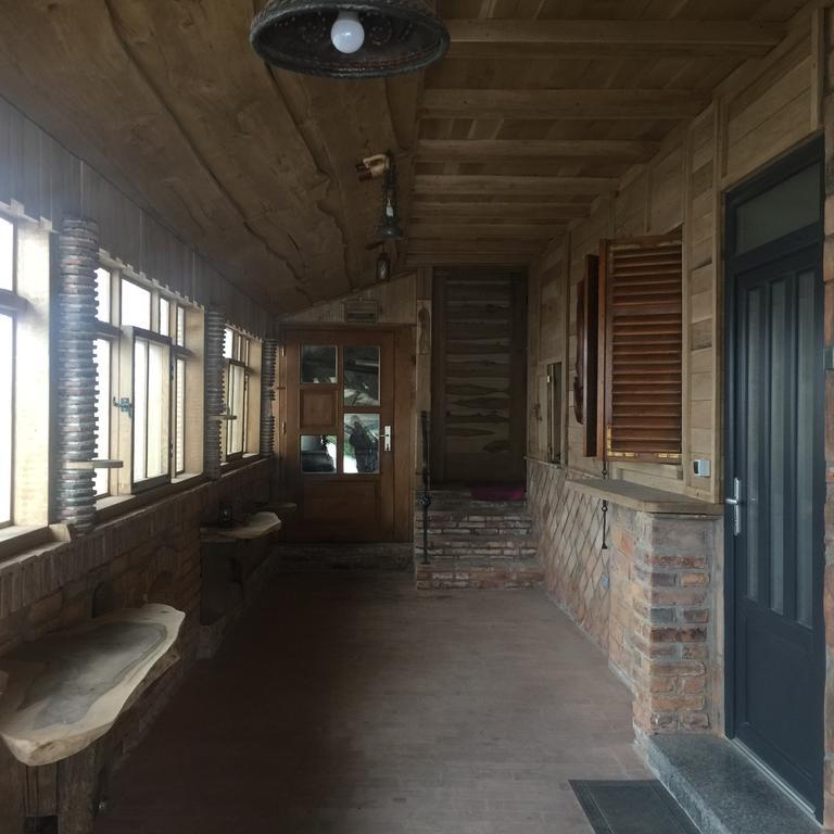 Hotel Gostilna In Prenocisca Gedzo Novo Mesto Exterior foto